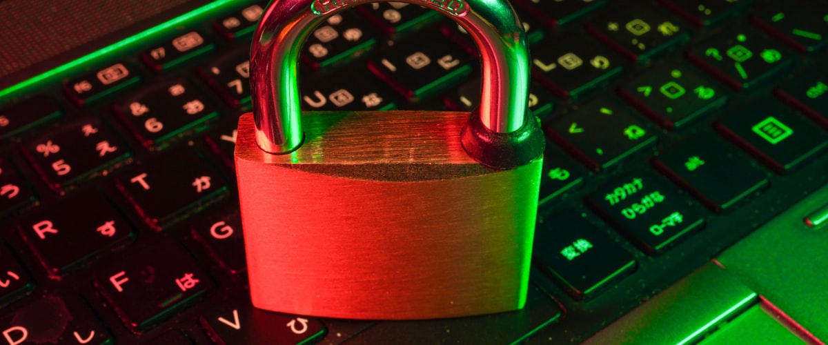 Email notification on smartphone screen